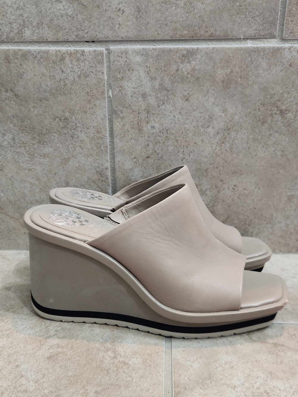 Vince Camuto Wedges